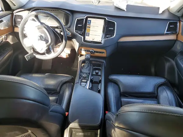 YV4A22PL2K1464959 2019 VOLVO XC90 - Image 8