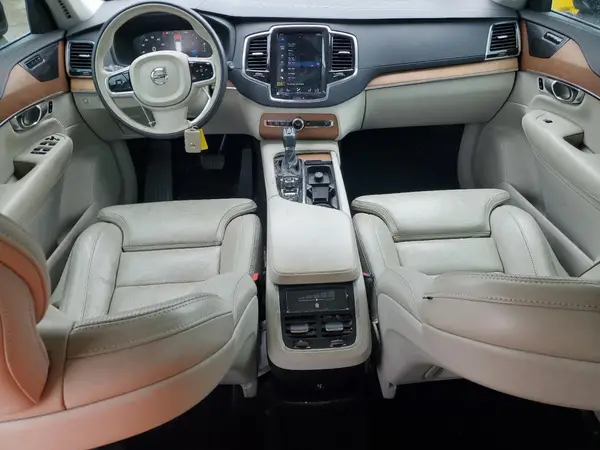 YV4A22PL2K1497878 2019 VOLVO XC90 - Image 8