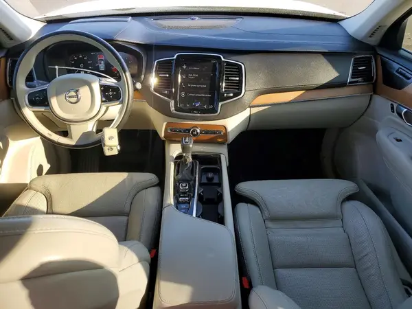 YV4A22PL2K1499713 2019 VOLVO XC90 - Image 8