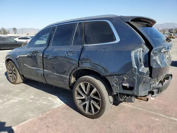 YV4A22PL2K1501864 2019 VOLVO XC90 - Image 2