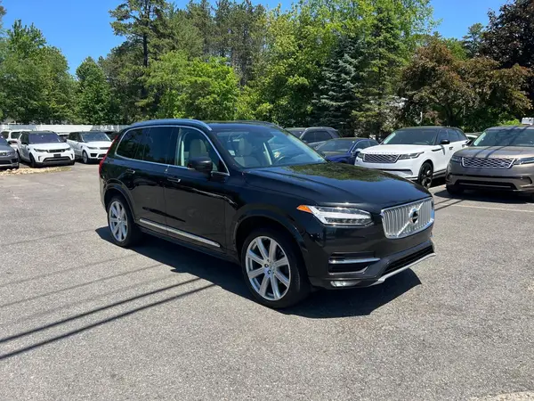 YV4A22PL2K1510953 2019 VOLVO XC90 - Image 2