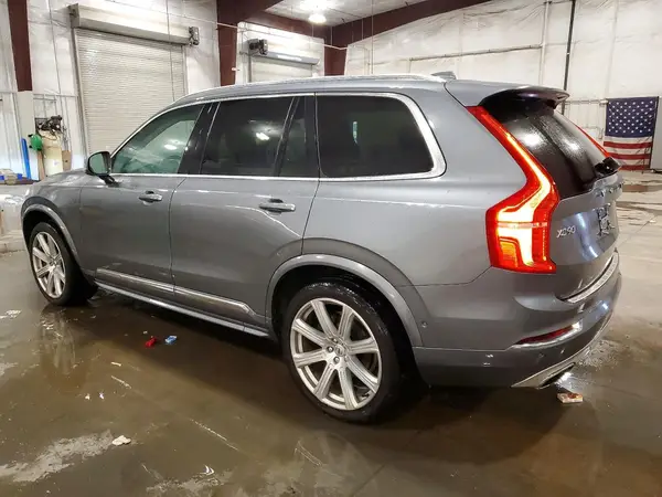 YV4A22PL2K1516686 2019 VOLVO XC90 - Image 2