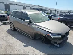YV4A22PL2L1604221 2020 VOLVO XC90