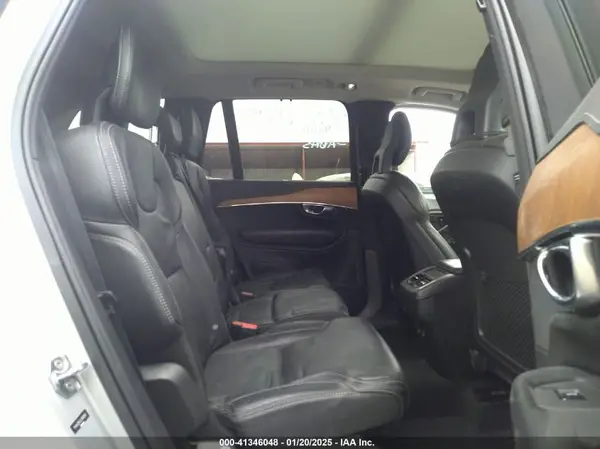 YV4A22PL2L1613243 2020 VOLVO XC90 - Image 8