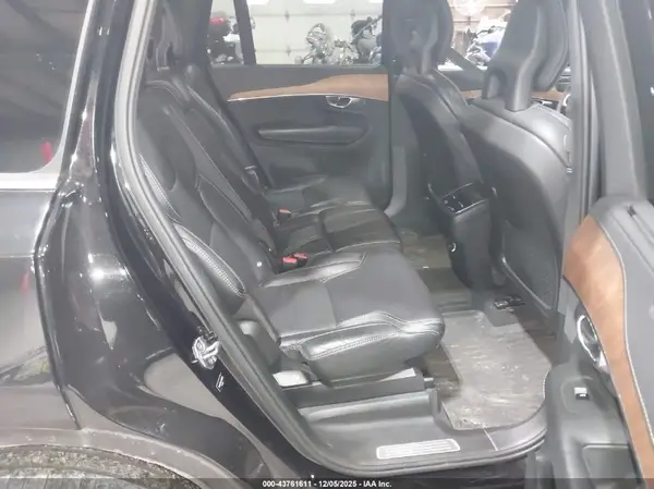 YV4A22PL2L1624324 2020 VOLVO XC90 - Image 8