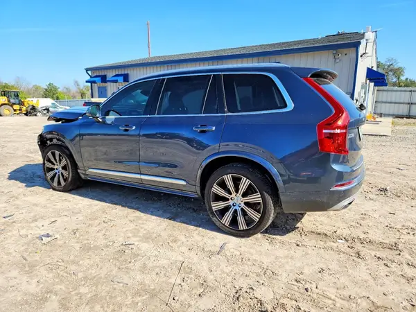 YV4A22PL2M1672701 2021 VOLVO XC90 - Image 2