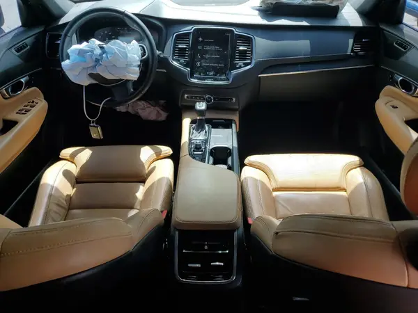YV4A22PL2M1727681 2021 VOLVO XC90 - Image 8