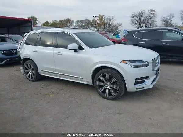 YV4A22PL2M1771390 2021 VOLVO XC90