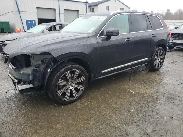 YV4A22PL2N1786926 2022 VOLVO XC90 - Image 1