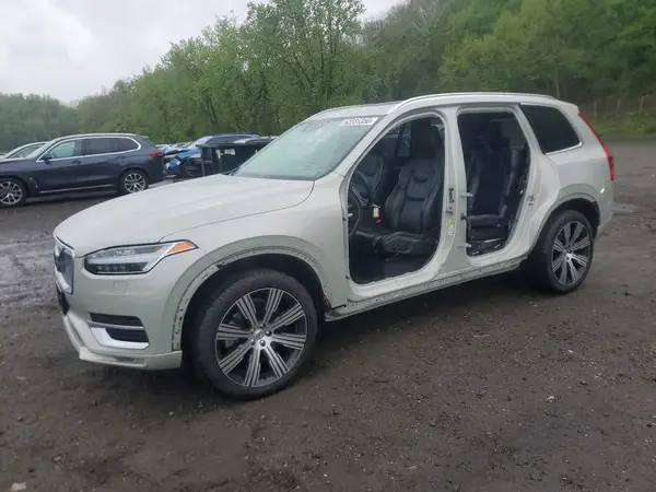 YV4A22PL2N1798705 2022 VOLVO XC90 - Image 1