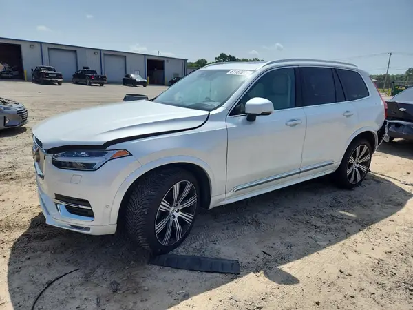 YV4A22PL2N1823473 2022 VOLVO XC90 - Image 1