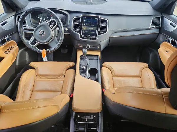 YV4A22PL2N1868123 2022 VOLVO XC90 - Image 8