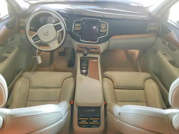 YV4A22PL3G1036230 2016 VOLVO XC90 - Image 8