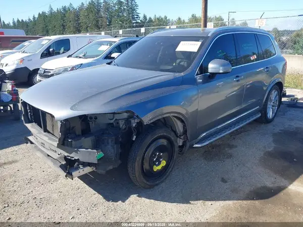 YV4A22PL3G1044330 2016 VOLVO XC90 - Image 2