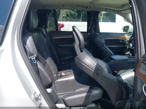 YV4A22PL3G1079420 2016 VOLVO XC90 - Image 8