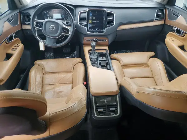 YV4A22PL3G1086335 2016 VOLVO XC90 - Image 8