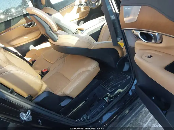 YV4A22PL3G1091616 2016 VOLVO XC90 - Image 8