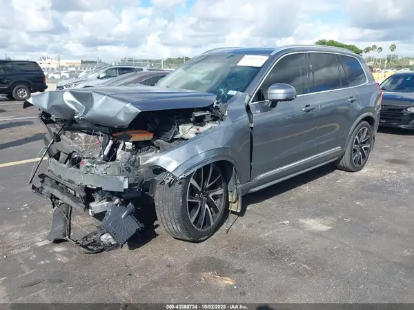 YV4A22PL3H1166333 2017 VOLVO XC90 - Image 2