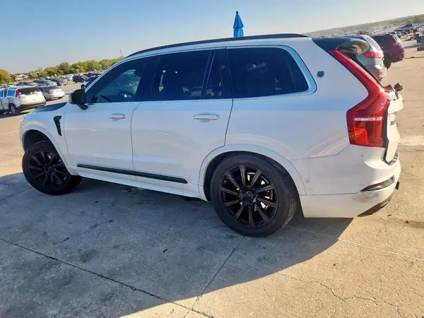 YV4A22PL3H1174318 2017 VOLVO XC90 - Image 2