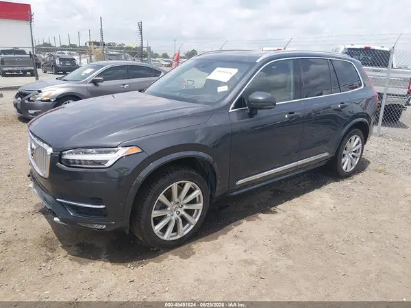 YV4A22PL3H1186503 2017 VOLVO XC90 - Image 2