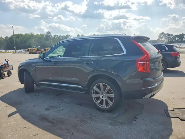 YV4A22PL3J1192114 2018 VOLVO XC90 - Image 2