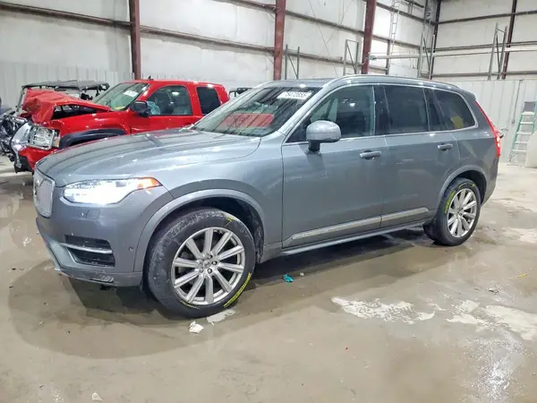 YV4A22PL3J1193599 2018 VOLVO XC90 - Image 1