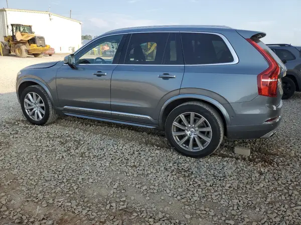 YV4A22PL3J1194476 2018 VOLVO XC90 - Image 2
