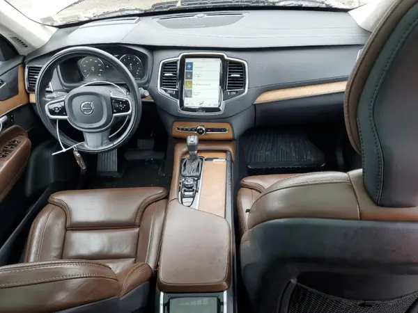 YV4A22PL3K1445109 2019 VOLVO XC90 - Image 8