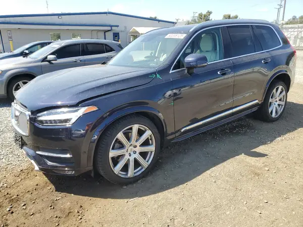 YV4A22PL3K1446678 2019 VOLVO XC90 - Image 1