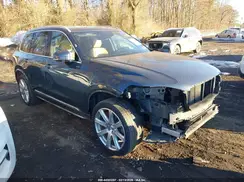 YV4A22PL3K1497856 2019 VOLVO XC90