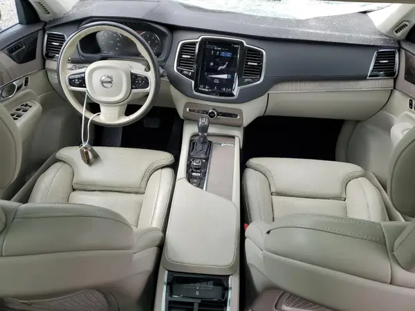 YV4A22PL3M1763668 2021 VOLVO XC90 - Image 8