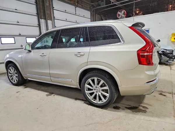 YV4A22PL4G1059449 2016 VOLVO XC90 - Image 2