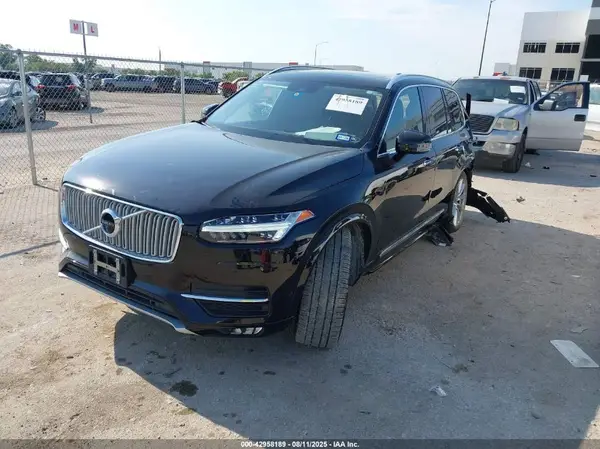 YV4A22PL4G1094668 2016 VOLVO XC90 - Image 2