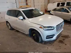 YV4A22PL4H1128108 2017 VOLVO XC90