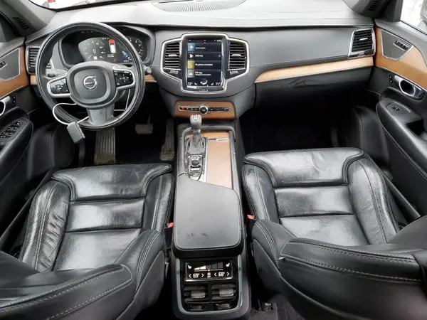 YV4A22PL4H1181911 2017 VOLVO XC90 - Image 8