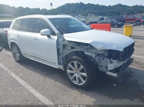 YV4A22PL4J1216453 2018 VOLVO XC90 - Image 1