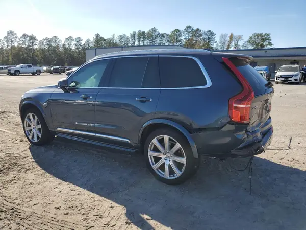 YV4A22PL4J1319940 2018 VOLVO XC90 - Image 2