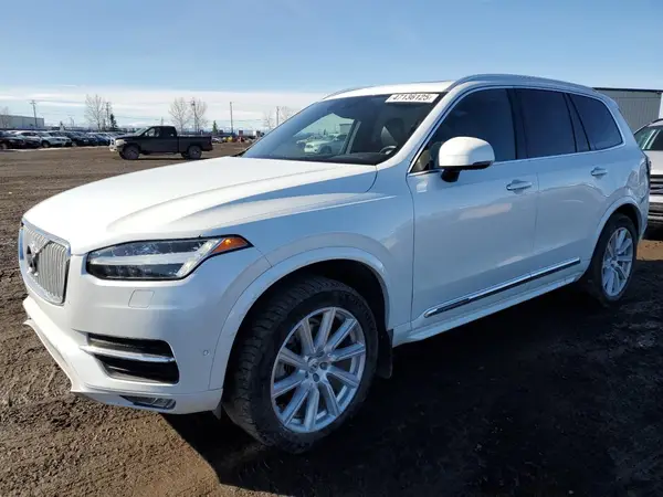 YV4A22PL4J1358690 2018 VOLVO XC90 - Image 1