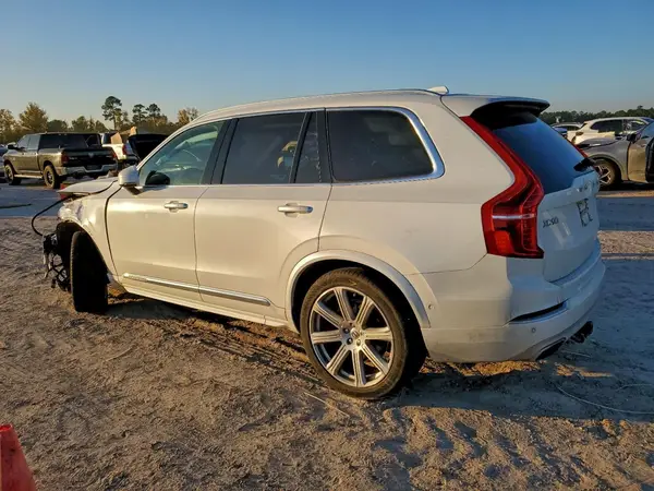 YV4A22PL4J1368653 2018 VOLVO XC90 - Image 2
