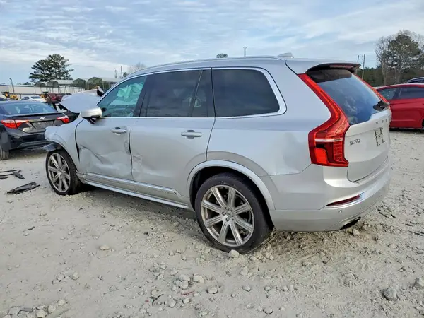 YV4A22PL4K1445703 2019 VOLVO XC90 - Image 2