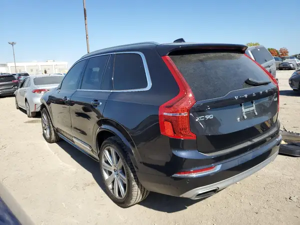 YV4A22PL4K1492780 2019 VOLVO XC90 - Image 2