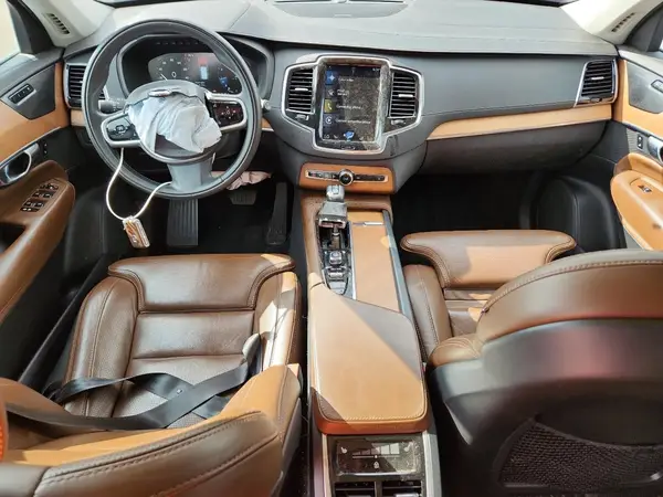 YV4A22PL4K1497977 2019 VOLVO XC90 - Image 8
