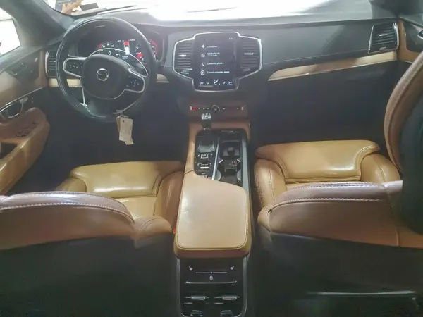 YV4A22PL4K1510114 2019 VOLVO XC90 - Image 8
