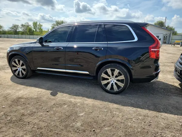 YV4A22PL4M1674420 2021 VOLVO XC90 - Image 2