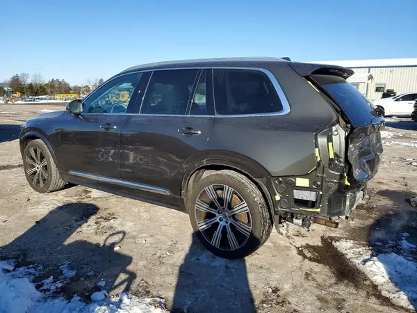 YV4A22PL4M1766708 2021 VOLVO XC90 - Image 2