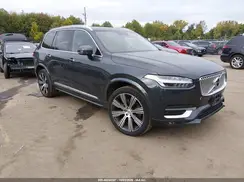 YV4A22PL4N1843983 2022 VOLVO XC90