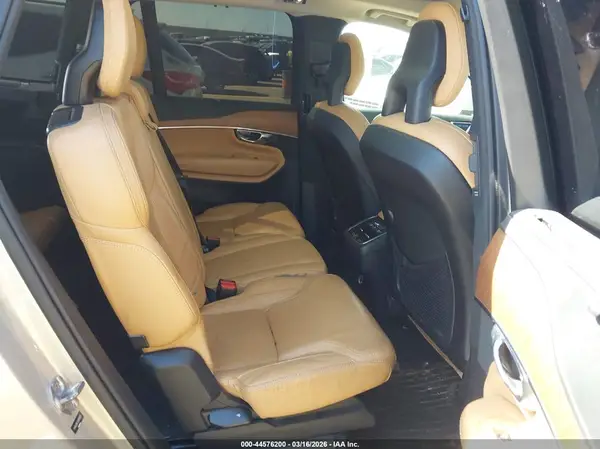 YV4A22PL5G1015220 2016 VOLVO XC90 - Image 8