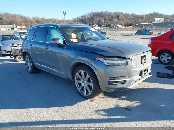 YV4A22PL5G1025102 2016 VOLVO XC90 - Image 1