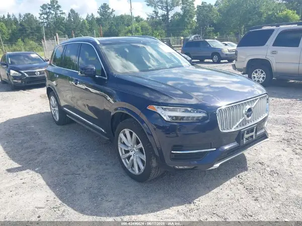 YV4A22PL5G1030347 2016 VOLVO XC90 - Image 1