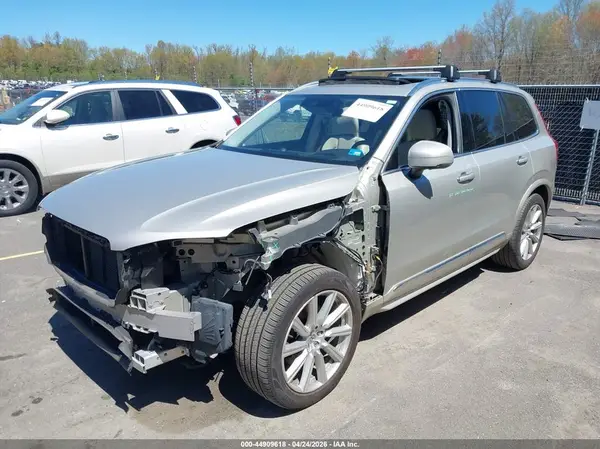 YV4A22PL5G1038383 2016 VOLVO XC90 - Image 2